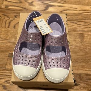 Natives Juniper bling lavender size c11 NIB